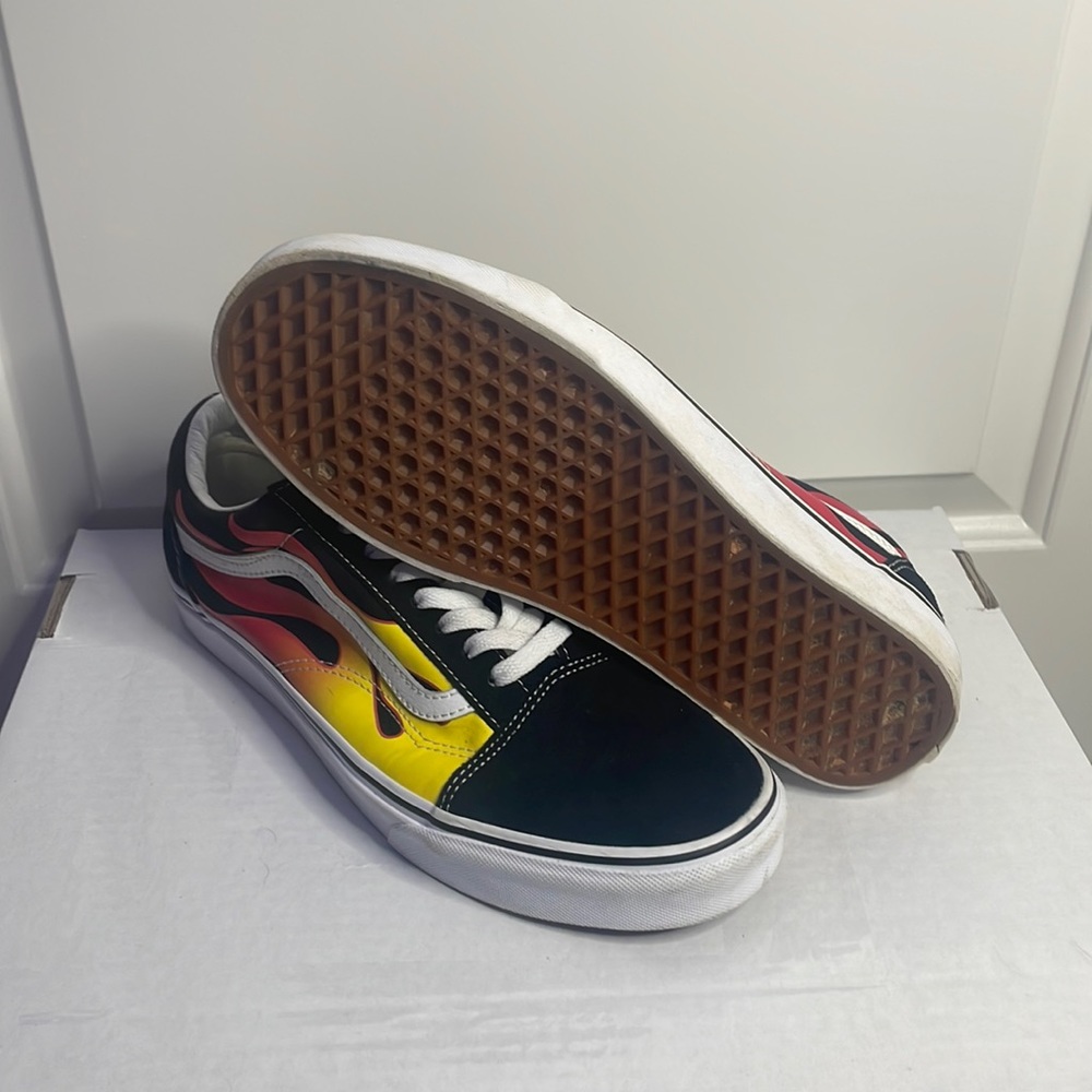 Mens Flame Vans